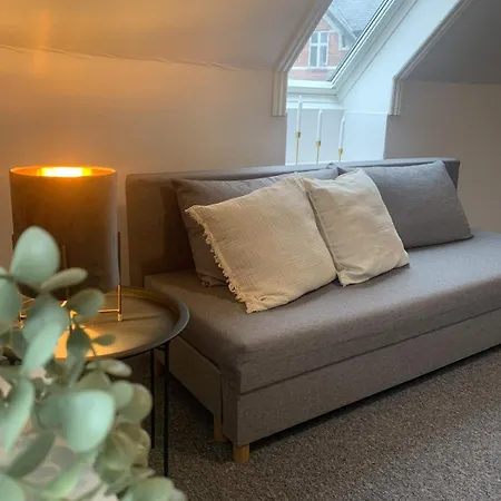 Apartamento 4 Vaerelser Naer Hillerod, Lige Ved Skov